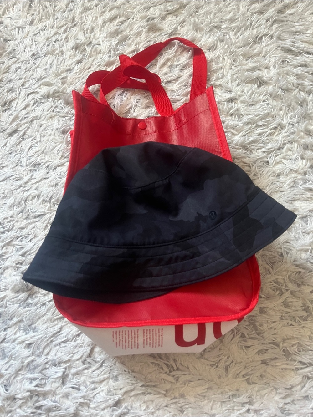 LULULEMON BOTH WAYS BUCKET HAT